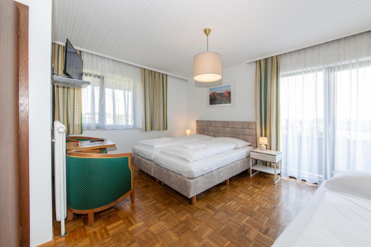 Tirolerhof Hotel แซงต์ท กิอร์เกน อิม อัทเทอร์เกา ภายนอก รูปภาพ